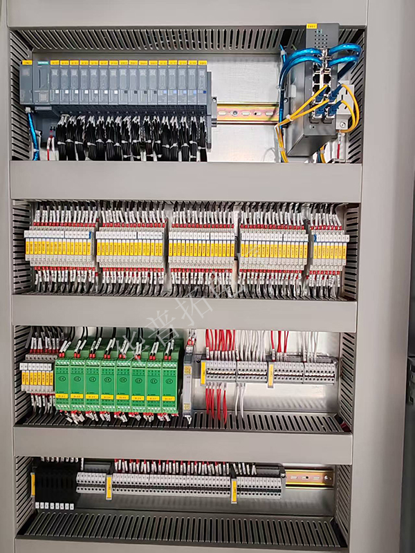 PLC控制柜接線布置圖